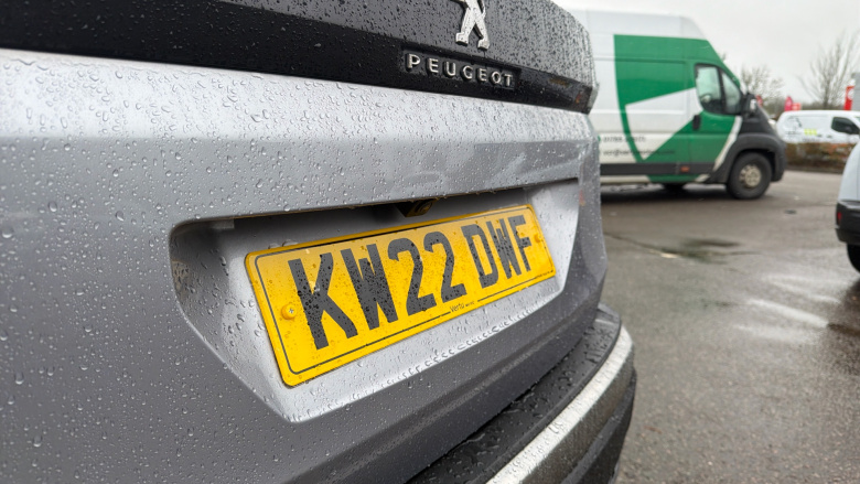 Peugeot 3008 1.2 PureTech Allure Premium+ 5dr Petrol Estate